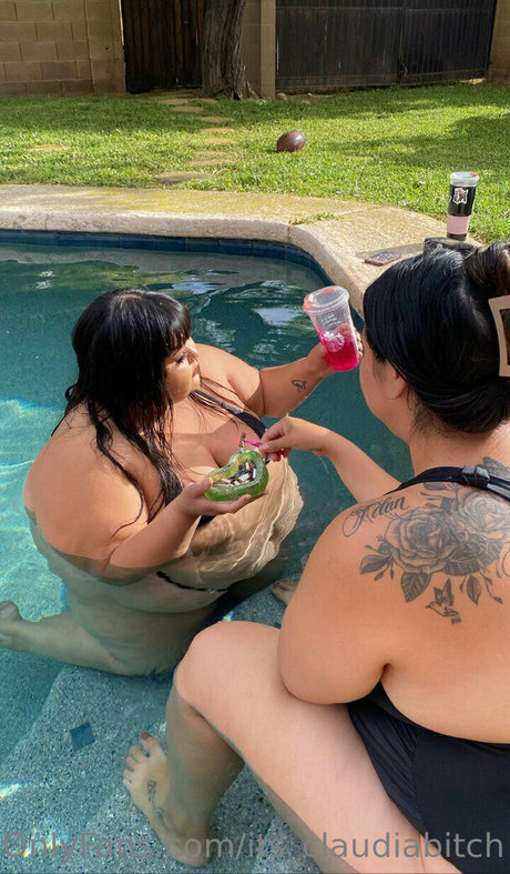 its claudiabitch アートスター ギャラリー