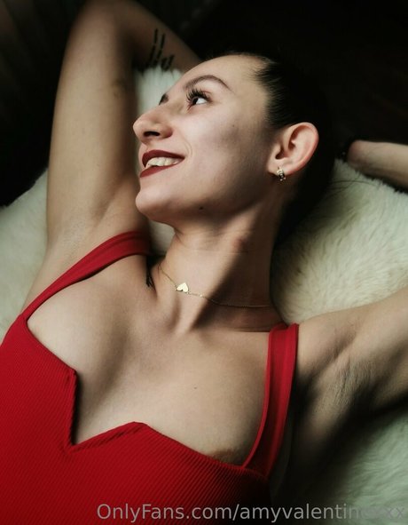 amyvalentinexxx トップ女優 写真