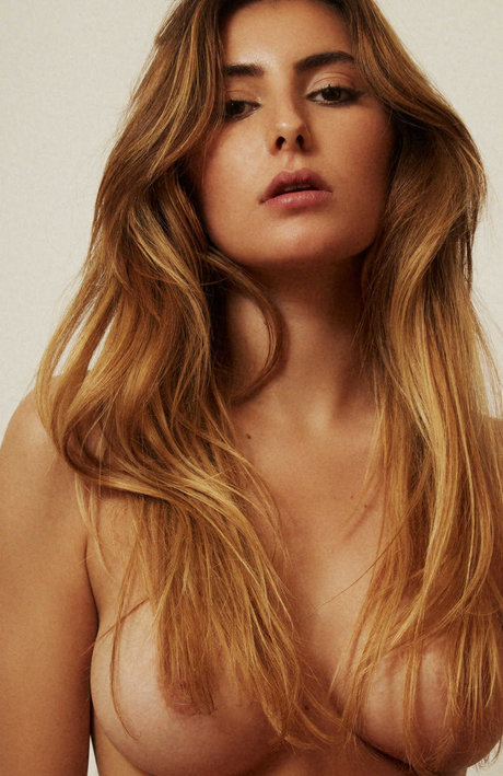 Clemence Navarro ポルノスター 画像