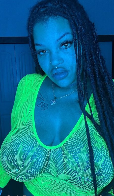 creamislifefree かわいいポルノスター 写真