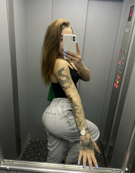 獣医オンリーファンズ セクシーヌード アーカイブ