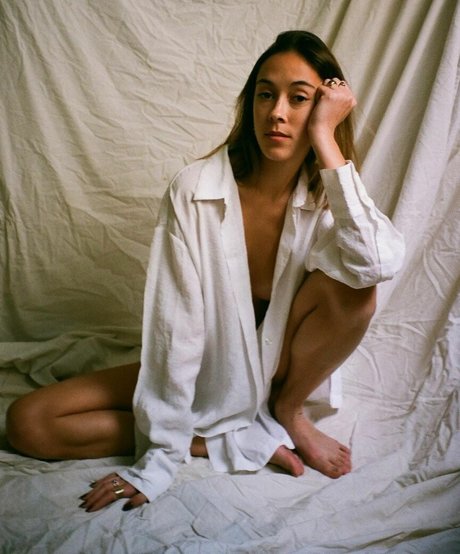 Emma Carmi ポルノスター セクシー 画像