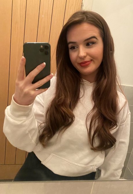 GeorgiaTwitch 独占ポルノスター 画像