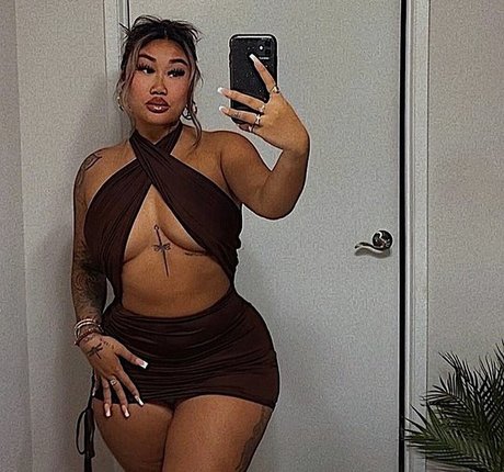 カムフィートオンリーファンズ ホット ギャラリー