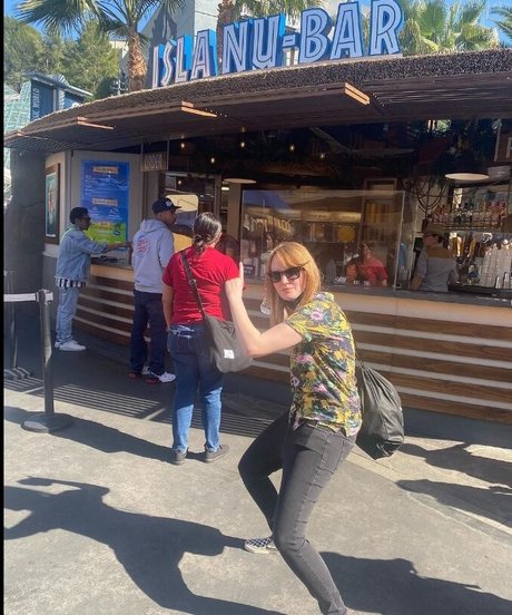 キティ・ウェット・オンリーファンズ ホットxxx 写真