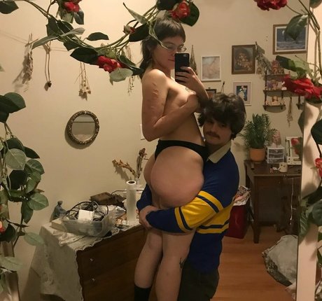 Bree McGee アートポルノスター 写真