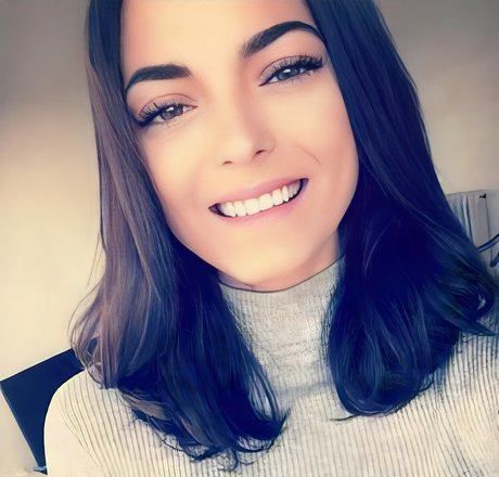 Notanyla セクシーなスター 画像