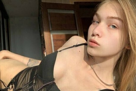 小さなおっぱいオンリーファンズ 素敵 ギャラリー