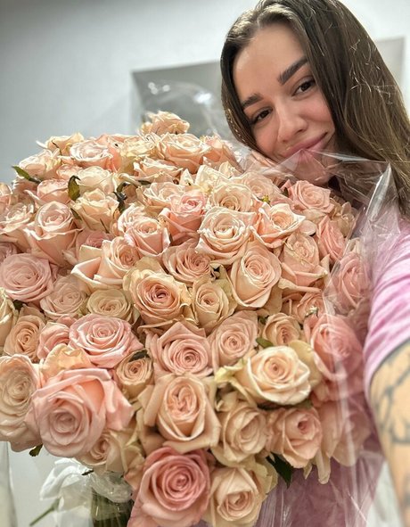 大きなお尻の黒人オンリーファンズ セクシーヌード ギャラリー