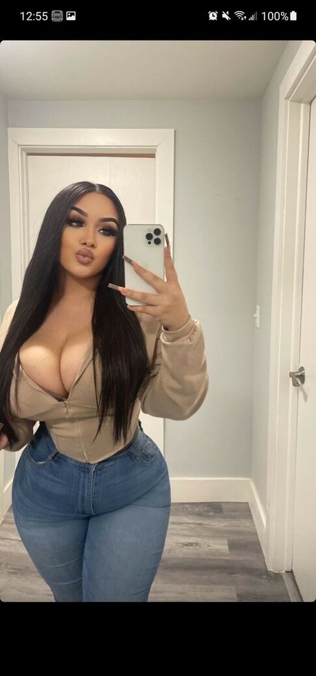 Jennah Hamdan ホット女優 写真