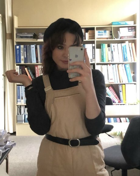 ゲイのチンポオンリーファンズ セクシー裸 写真