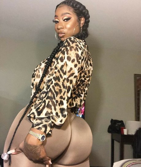 velvet__to__you ポルノスター アート 写真