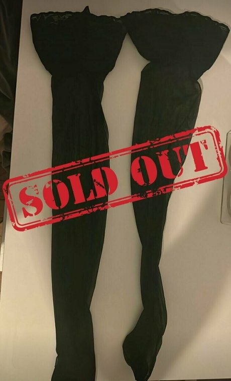 Anissakate エロティックなスター 画像