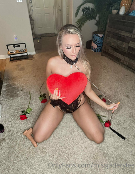 missjaderylee アートモデル 写真