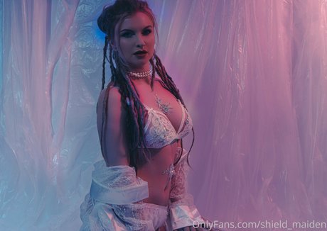 Ruby True 最高のスター 写真