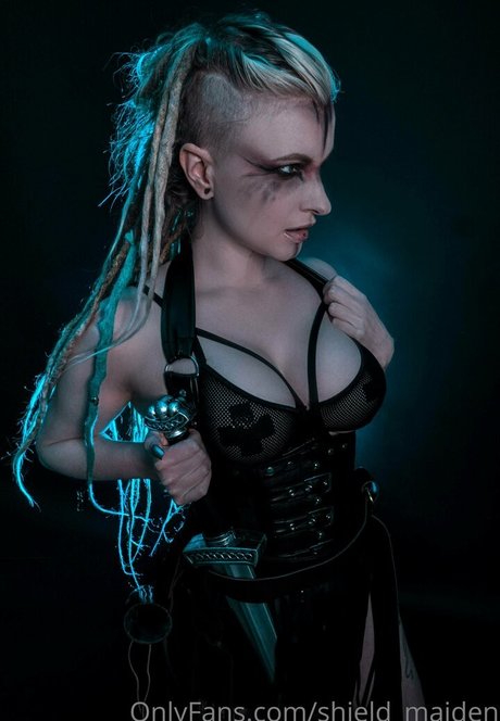 金髪オナニーオンリーファンズ セクシー裸 写真