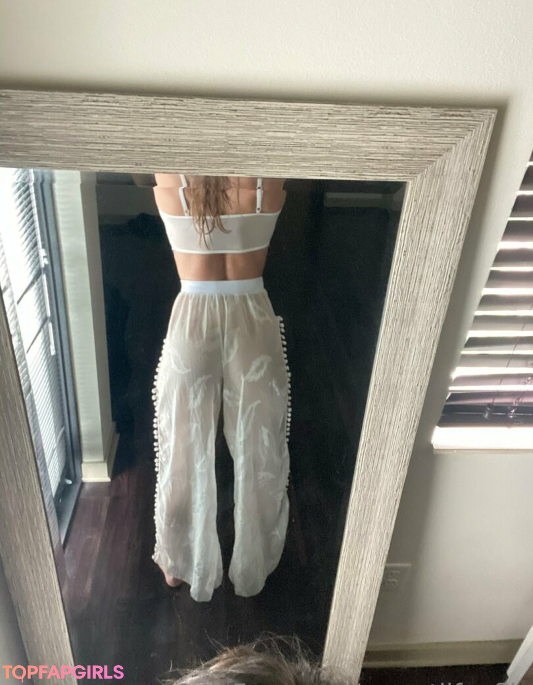 弁護士オンリーファンズ ホットポルノ 写真