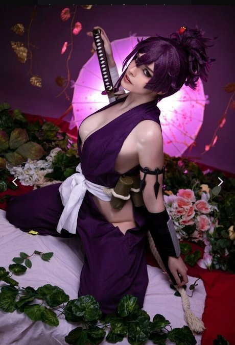 Xhemyd 裸のポルノスター 写真