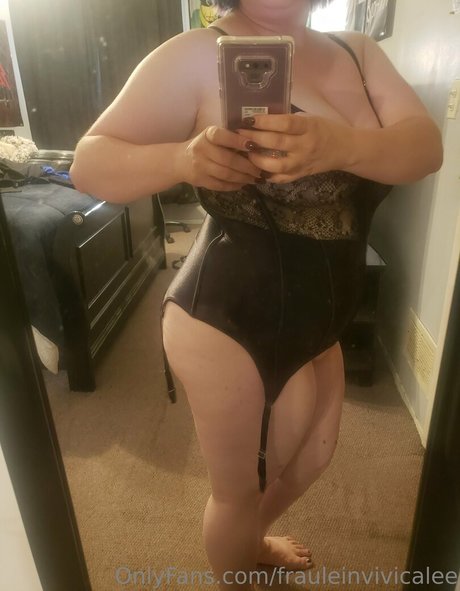 frauleinvivicalee HDスター 画像