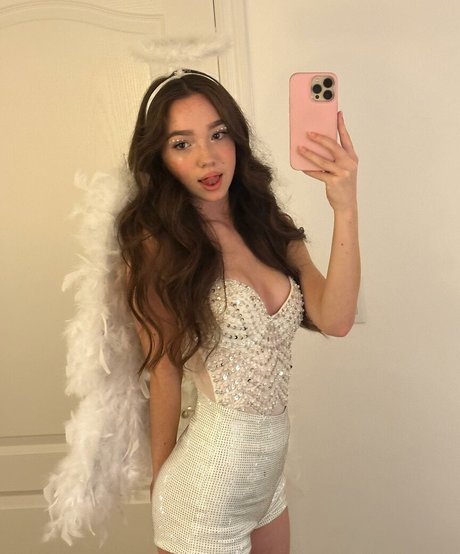 Ruby Jay 無料女優 画像