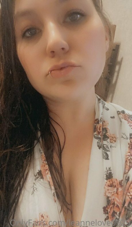 leannelove1992 ポルノスター エロティック 画像