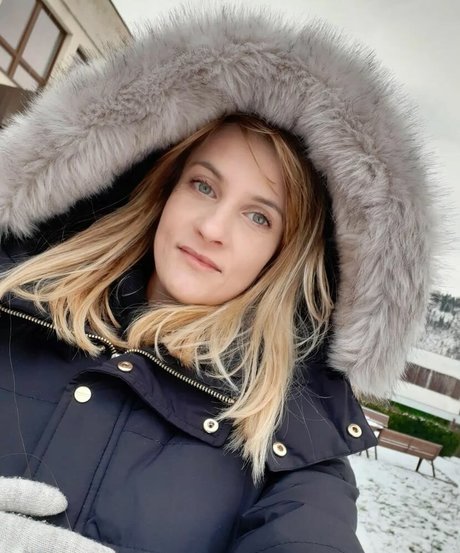 コスプレオナニーオンリーファンズ 無料xxx 写真