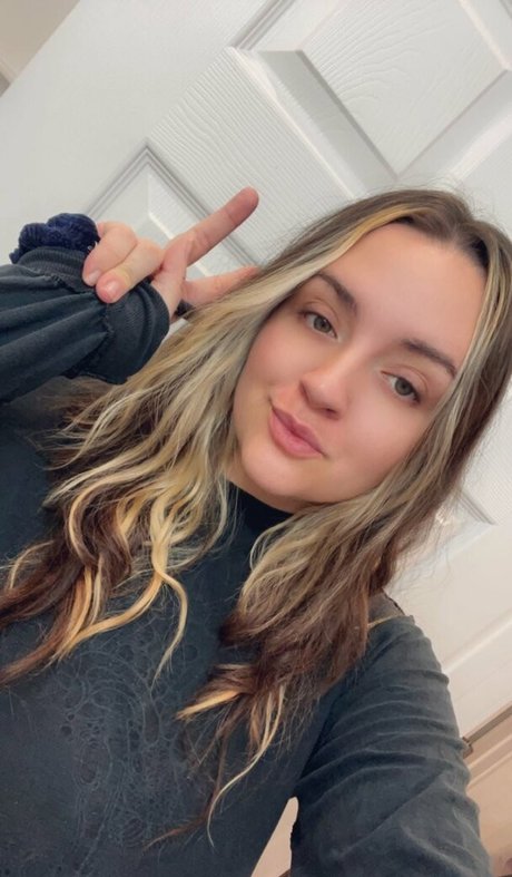 oohkarlalala ポルノスター アート 写真