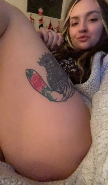 oohkarlalala 女優 写真