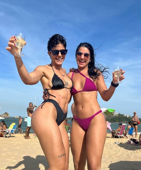 arianelcrd ポルノスター 写真