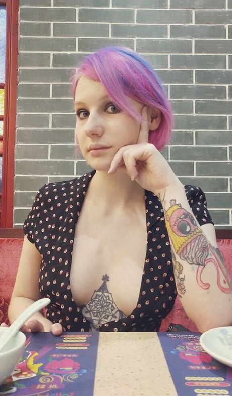 Weronika Truszczynska ホットなモデル 画像