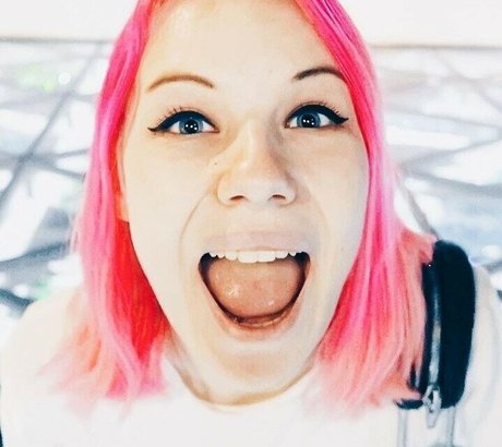 Weronika Truszczynska ポルノスター アーカイブ