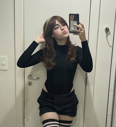 Isabella Angelina かわいいスター ギャラリー