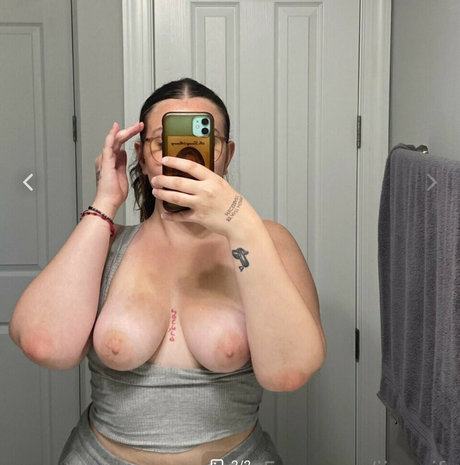 Jersie nicole エロティックなスター 画像