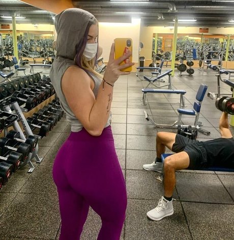 Alysia Kelley かわいいスター 写真