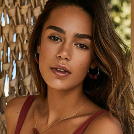 Narine Kagramanyan 最高のモデル 写真