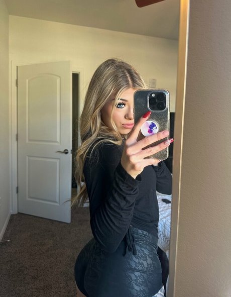 Slxttylyss 限定モデル 写真