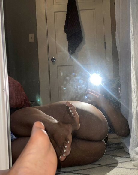 callherdiana アダルトモデル 画像