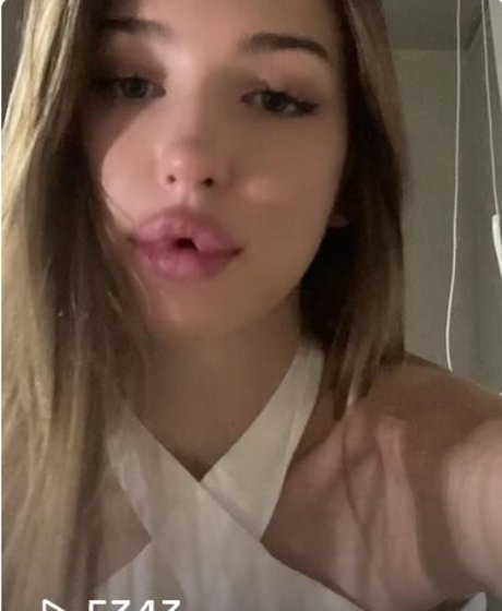 POV 熟女 オンリーファンズ エロ 写真