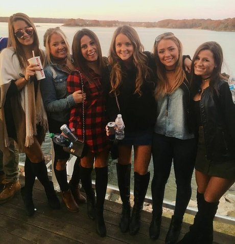 Allie Rosadino ホット女優 画像