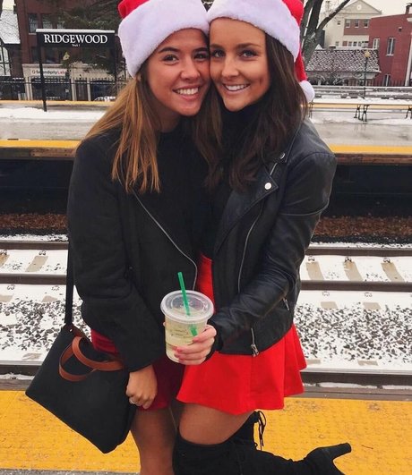 Allie Rosadino 裸のスター 写真