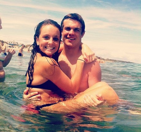 Allie Rosadino アダルトスター 写真