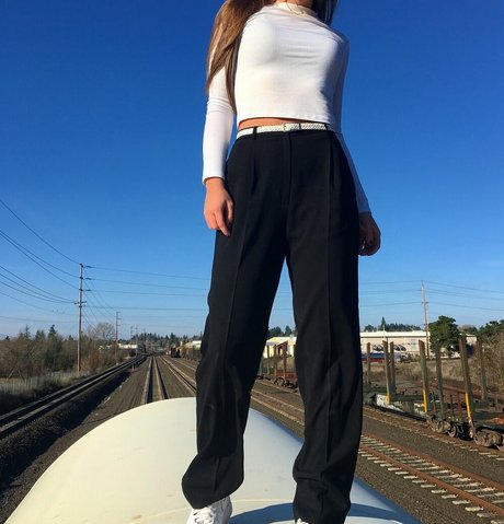 Brenna Winters HDモデル 画像