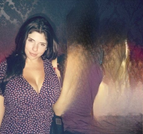 Emily Helen Barry モデル アーカイブ