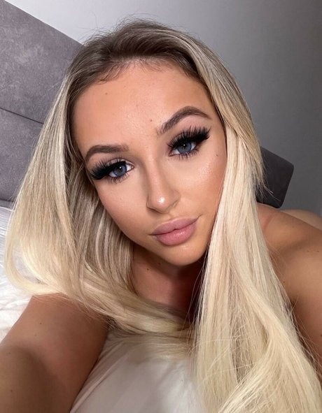 sophielouise1x HD女優 写真