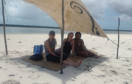 ダウンオンリーファン ホットセクシー 画像