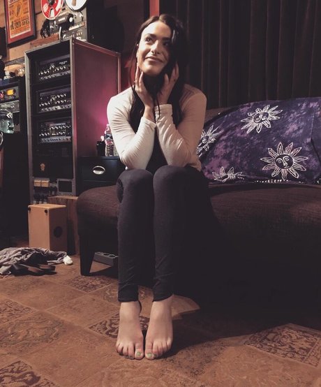 Laurel Wright ポルノスター アーカイブ