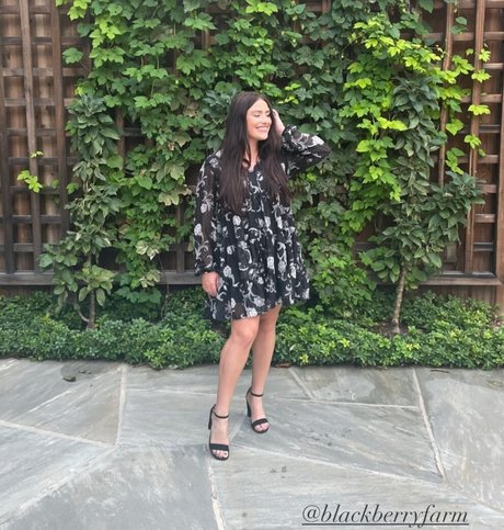 Laurel Wright 無料モデル 写真