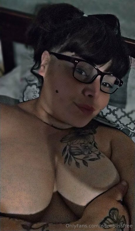 アジアのトップオンリーファンズ ポルノ 写真