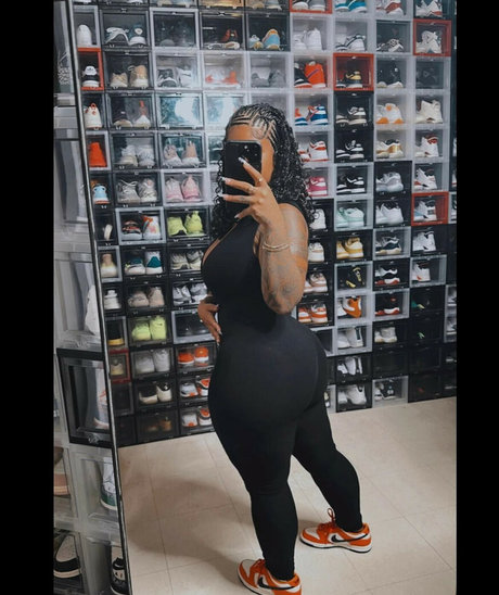 Thereal angelic ヌードのポルノスター 写真