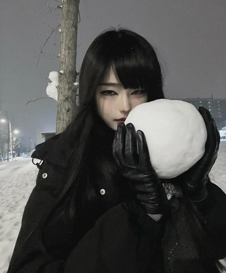 クソ野郎オンリーファンズ 裸 写真